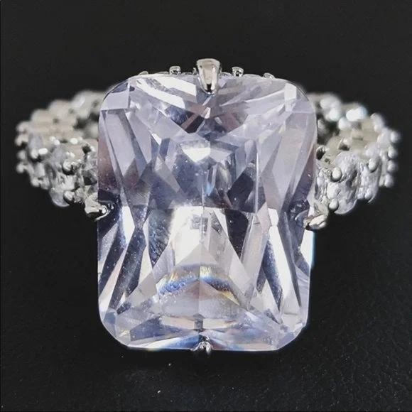Jewelry - NEW ENGAGEMENT 925 STERLING SILVER HALO RING, CUTE RING, SHINY RING.